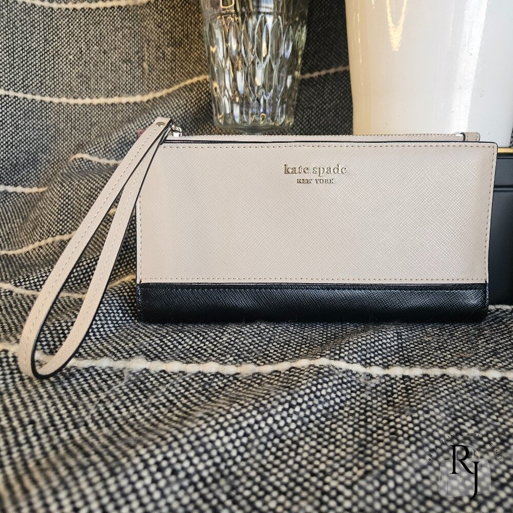 Kate Spade Spencer Continental Large Wristlet Leather Beige-Black
